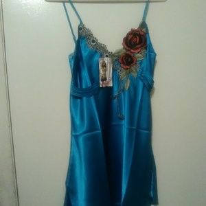 Mini kitten nightgown